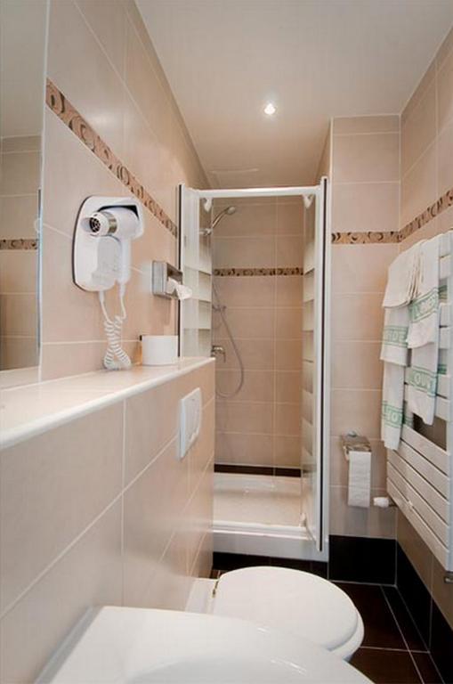 Chambre Double avec Douche